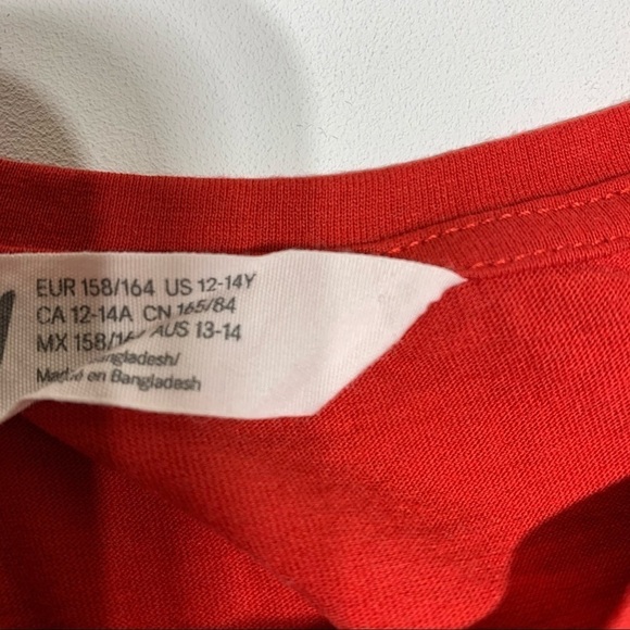 H&M girls 12-14Y embroidered tee shirt - Picture 3 of 3